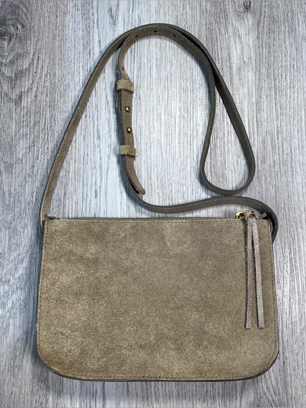 MADEWELL The Simple Crossbody‎ Bag Purse Small Suede Leather Olive Green Gold